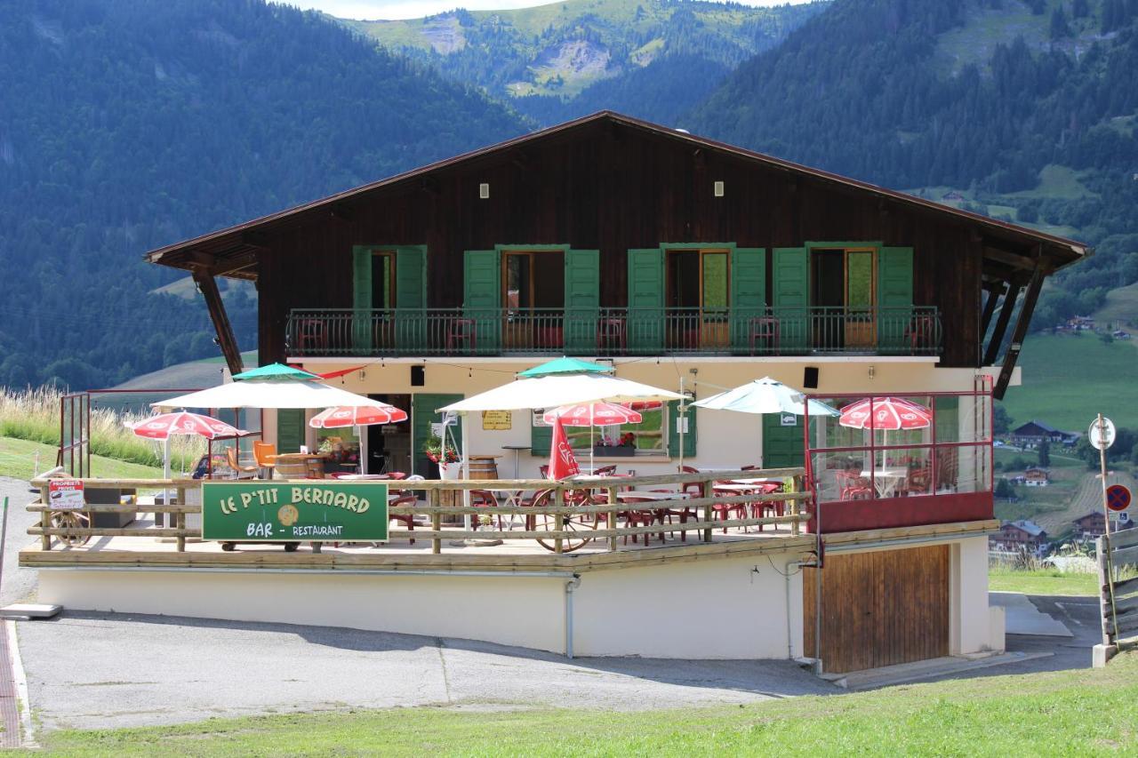Hotel Les Bernards Praz-sur-Arly Exterior foto