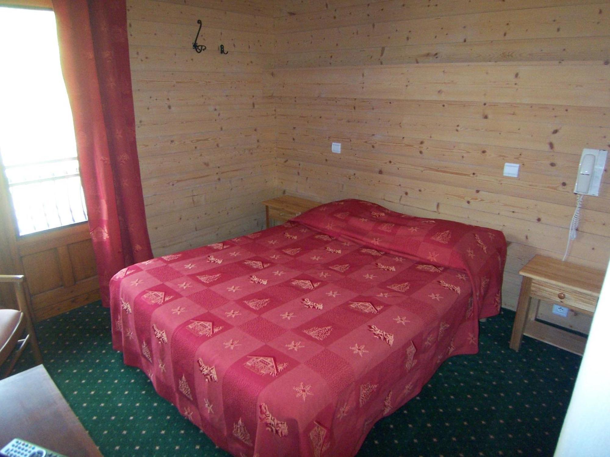 Hotel Les Bernards Praz-sur-Arly Exterior foto